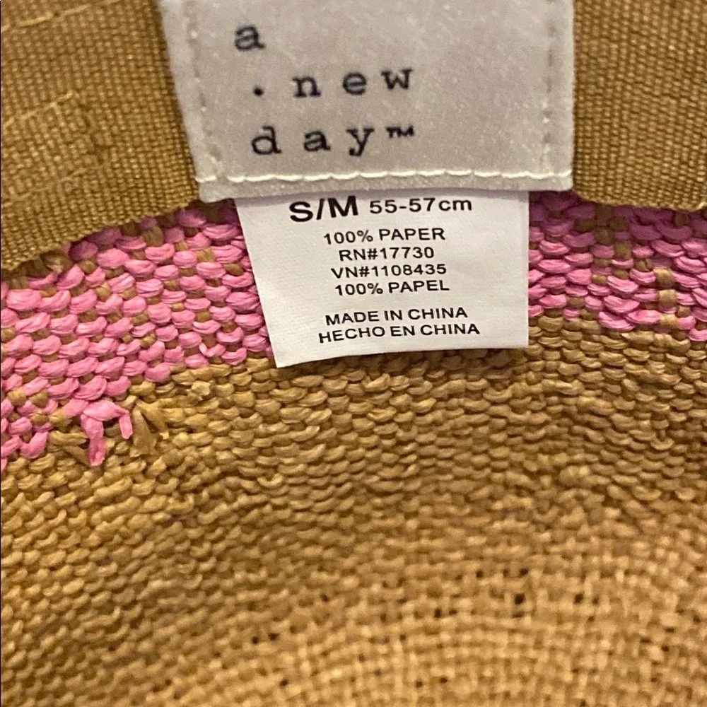 A new day Pink and Tan Wide Brim Hat size s/m nwt
